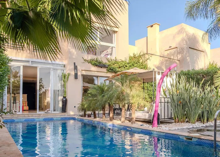 Oasis D\'Argan - Golf & Art Villa